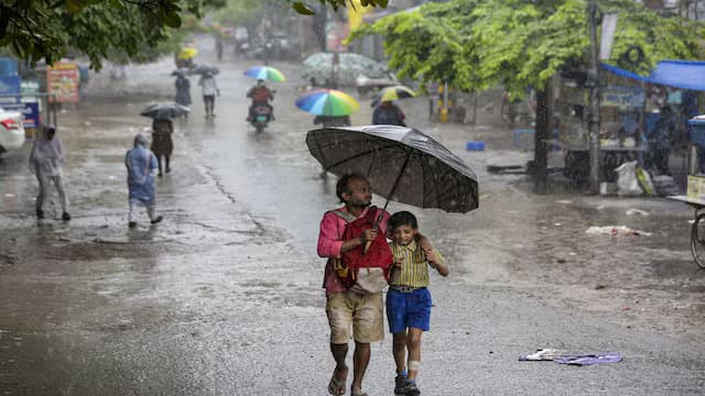 India Weather Alert: Delhi Braces For More Rain.
